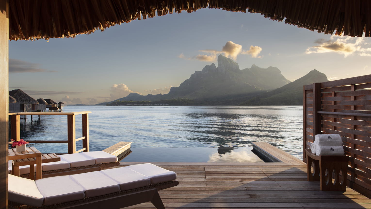 Four Seasons Resort Bora Bora — miniatura 6